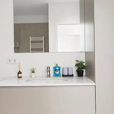 Apartamento Your Perfect Oasis With Large Porch & Scenic Views *